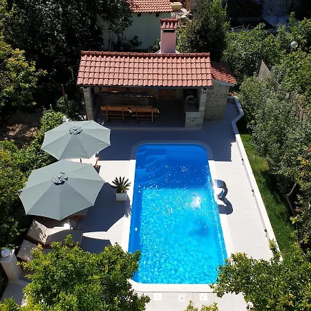 Amazing With New Private Pool,sauna,bbq
