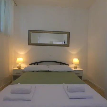 Amazing With New Private Pool,sauna,bbq Apartman Žrnovnica