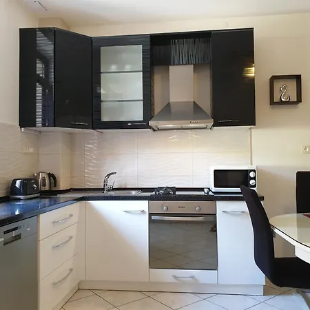 Amazing With New Private Pool,sauna,bbq Apartman *