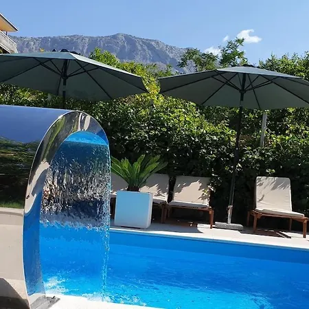 Amazing With New Private Pool,sauna,bbq *