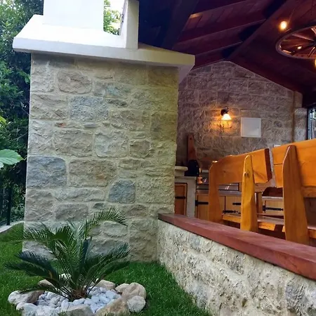 Amazing With New Private Pool,sauna,bbq Apartman Žrnovnica